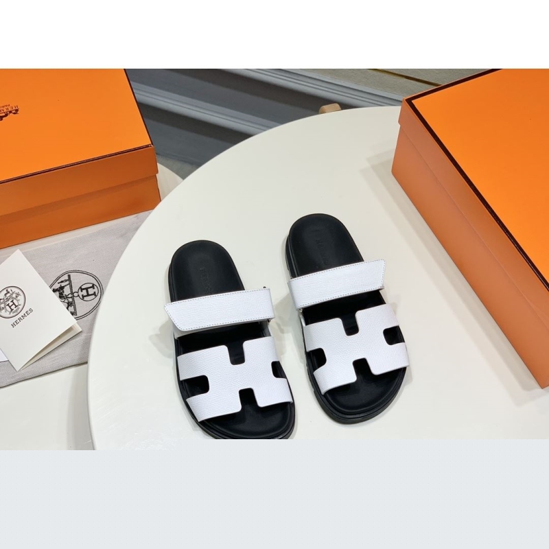 H**mes slippers